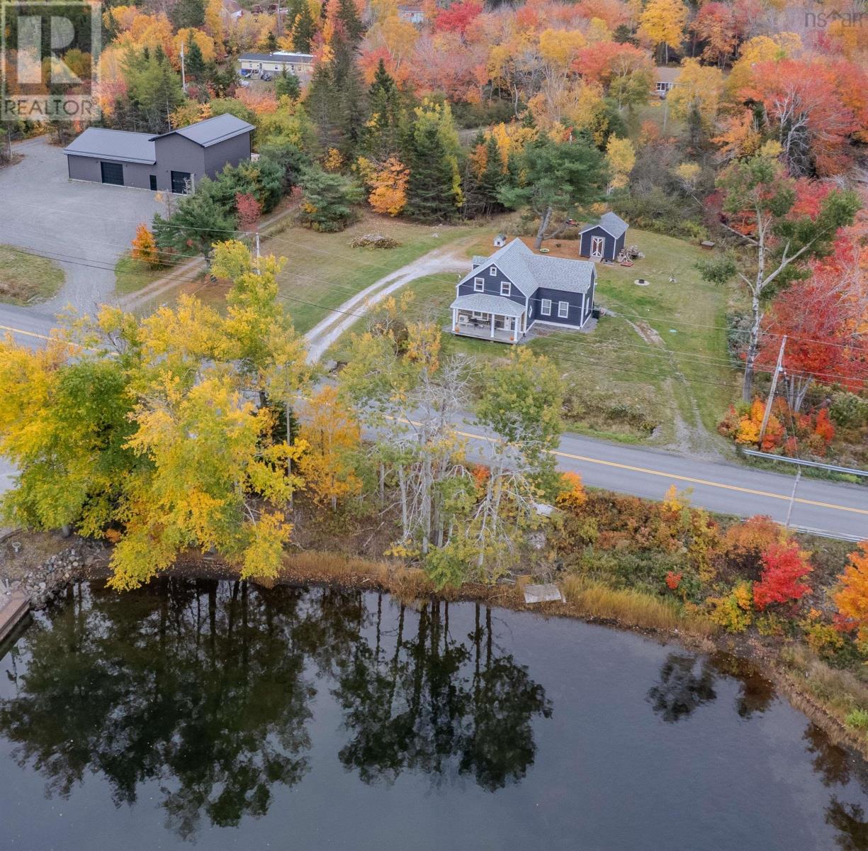 328 Brickyard Road, Cape Breton, Nova Scotia  B1K 2R7 - Photo 6 - 202526487