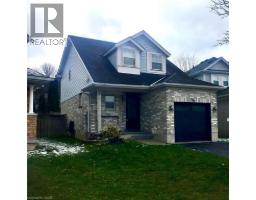 747 FAIRWAY Court, Kitchener, Ontario