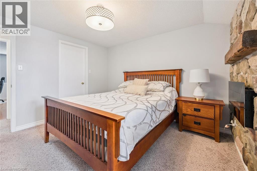 747 Fairway Court, Kitchener, Ontario  N2A 4B4 - Photo 20 - 40773868