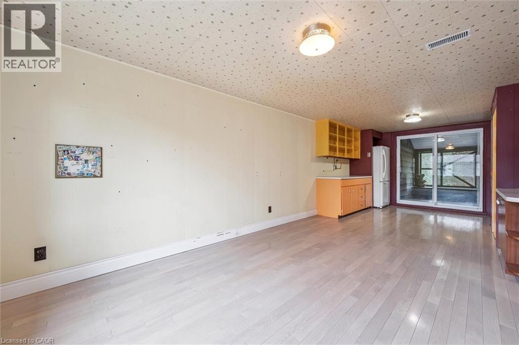 1 Marketa Crescent, Kitchener, Ontario  N2B 3B5 - Photo 6 - 40785193