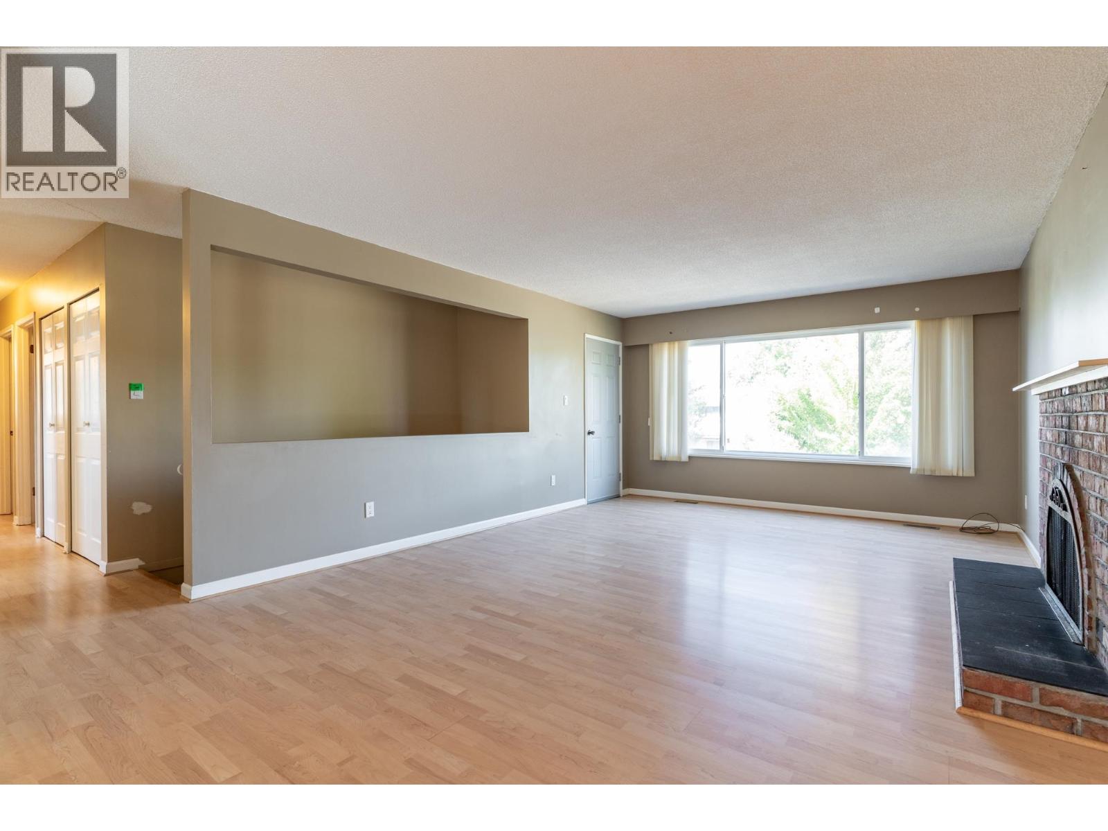 4418 Savoy Street, Delta, British Columbia  V4K 1P2 - Photo 6 - R3068396