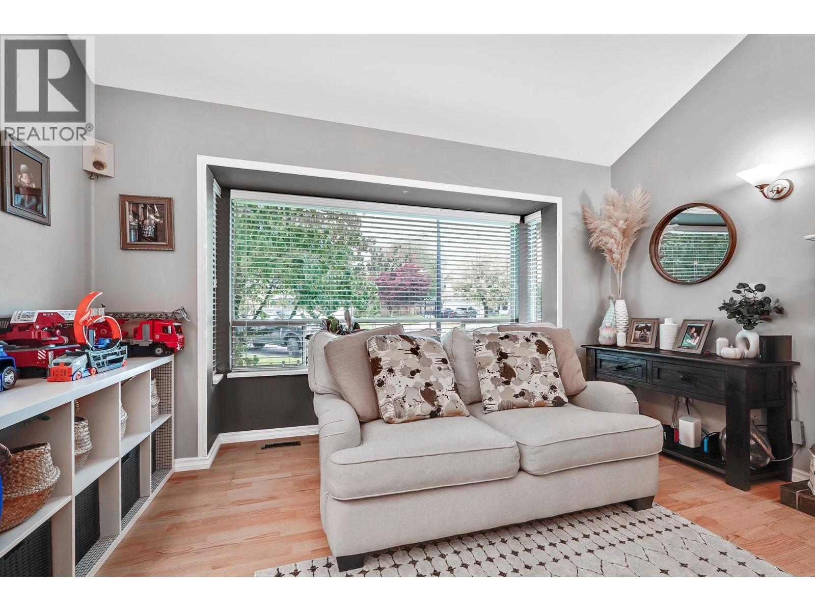 24810 118b Avenue, Maple Ridge, British Columbia  V4R 1Z2 - Photo 20 - R3068205