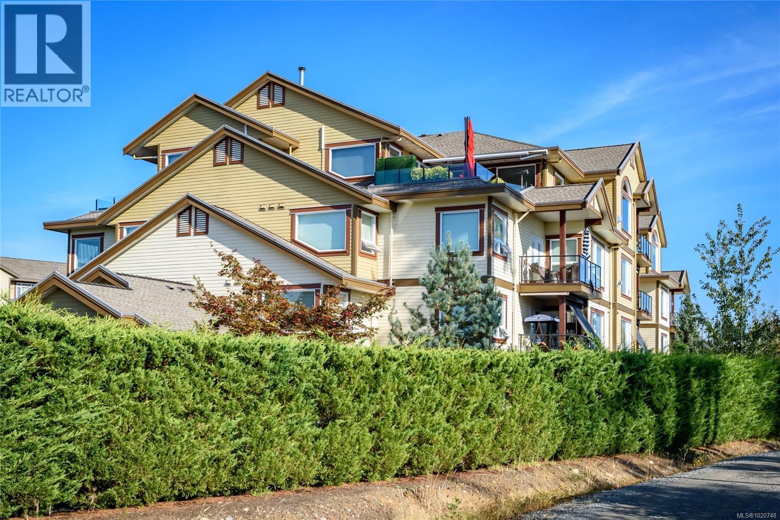 641 3666 Royal Vista Way, Courtenay, British Columbia  V9N 9X8 - Photo 54 - 1020748