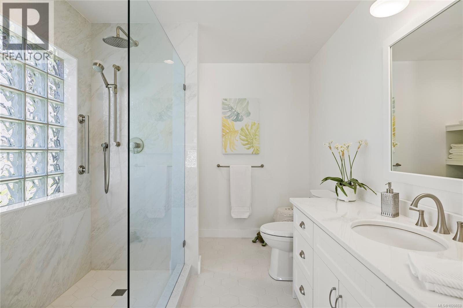 912 Lakes Blvd, French Creek, British Columbia  V9P 2P8 - Photo 24 - 1020653