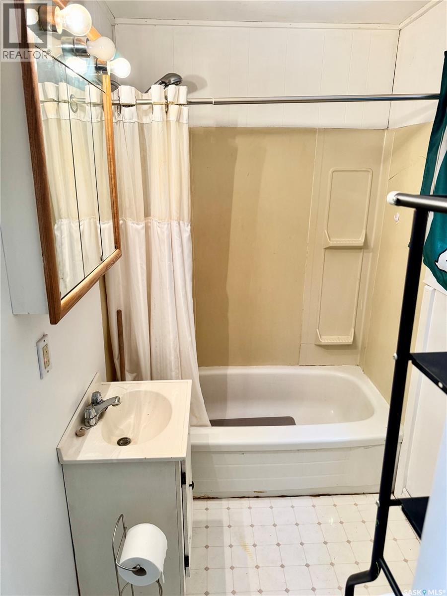 Selander Acreage, Paddockwood Rm No. 520, Saskatchewan  S0J 0N0 - Photo 4 - SK024275