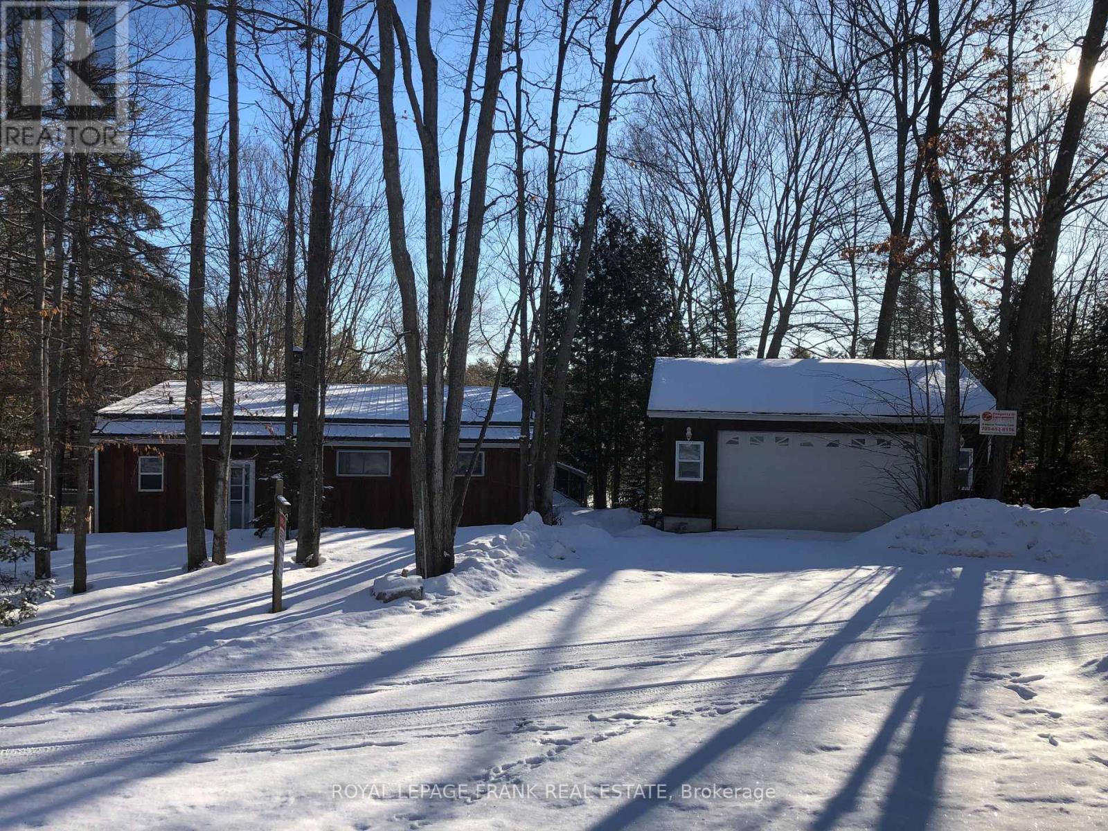 11 Fire Route 27, Trent Lakes, Ontario  K0L 1J0 - Photo 37 - X12291839