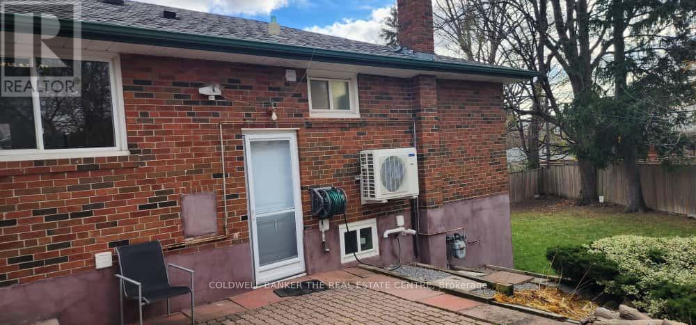 Basement - Lower Level - 20 Roseglor Crescent, Toronto, Ontario  M1P 3T6 - Photo 3 - E12556552