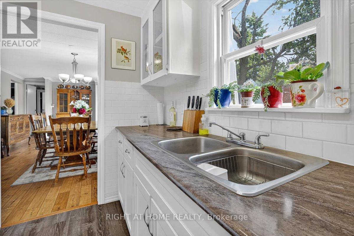 30 Main Street, Innisfil, Ontario  L9S 1L9 - Photo 6 - N12556558