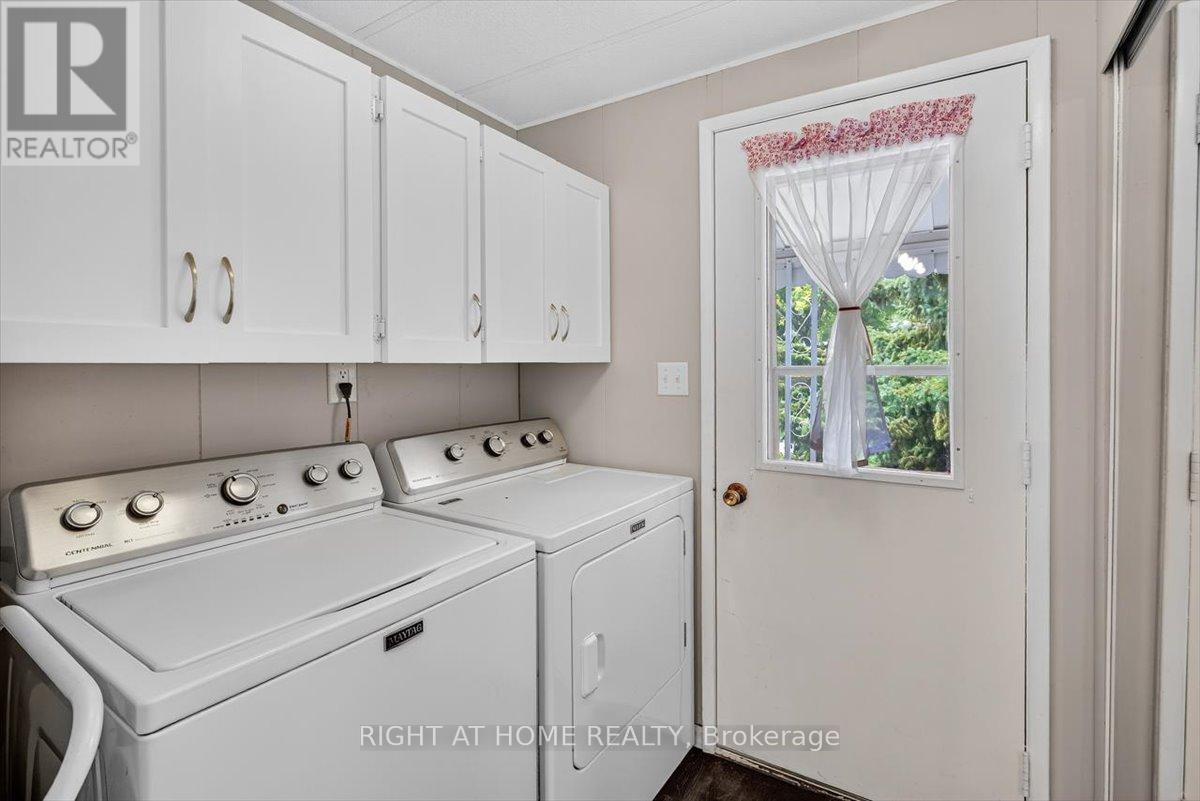 30 Main Street, Innisfil, Ontario  L9S 1L9 - Photo 7 - N12556558