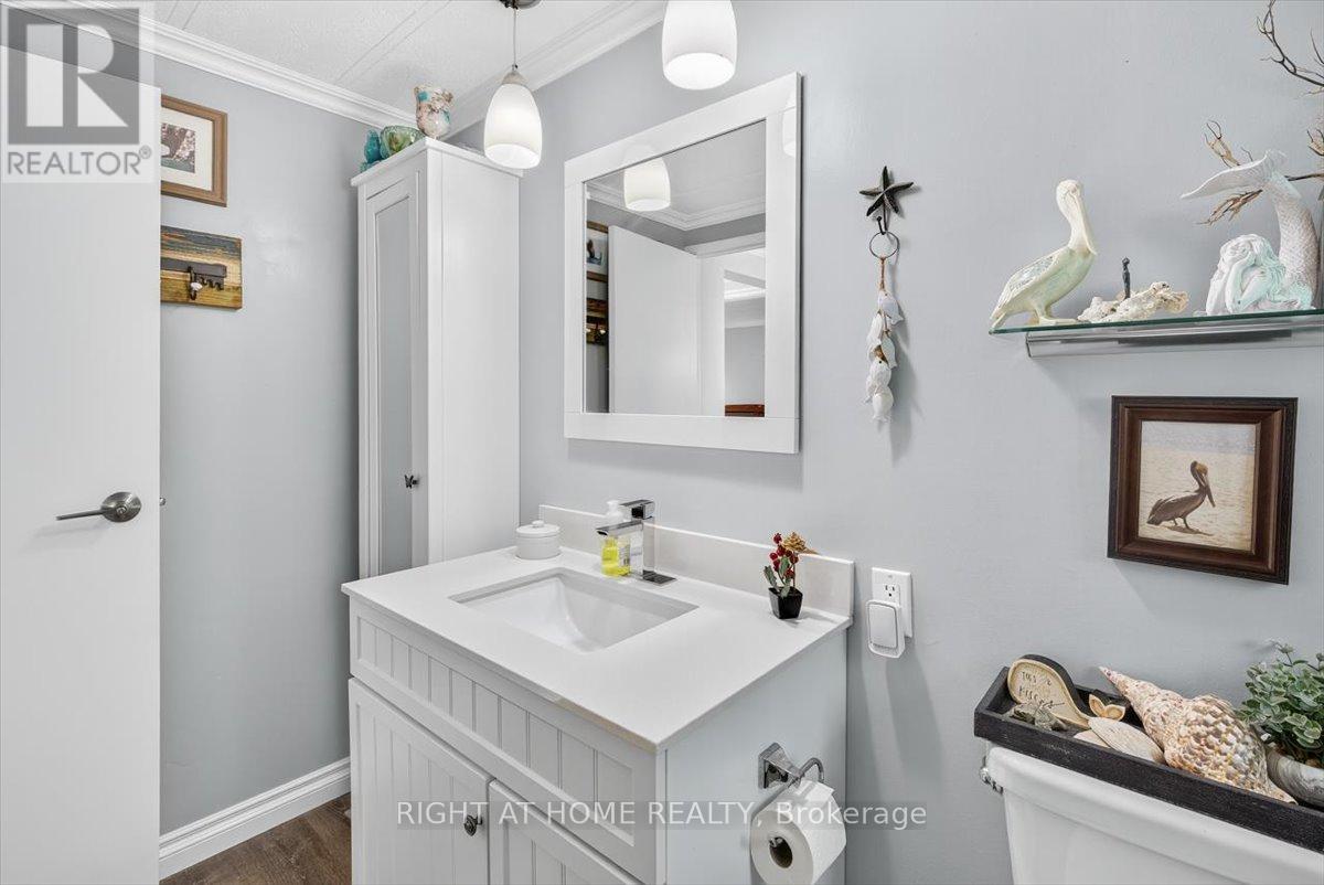 30 Main Street, Innisfil, Ontario  L9S 1L9 - Photo 9 - N12556558