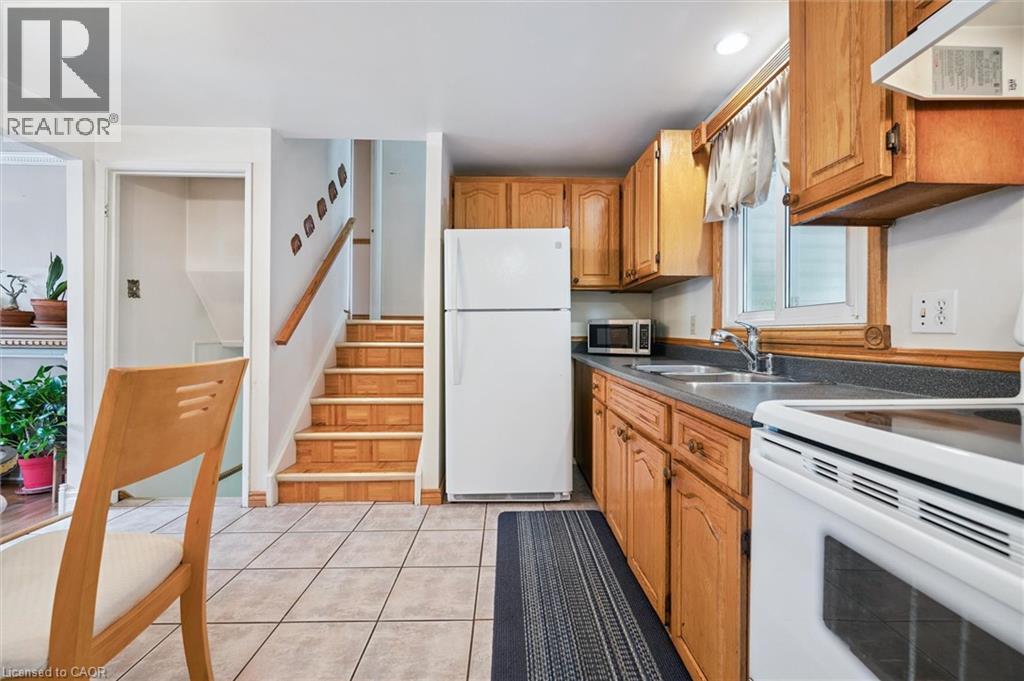 85 Christopher Drive, Waterloo, Ontario  N2J 4J6 - Photo 20 - 40774634