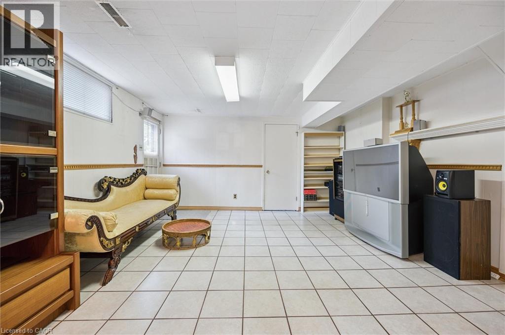 85 Christopher Drive, Waterloo, Ontario  N2J 4J6 - Photo 32 - 40774634