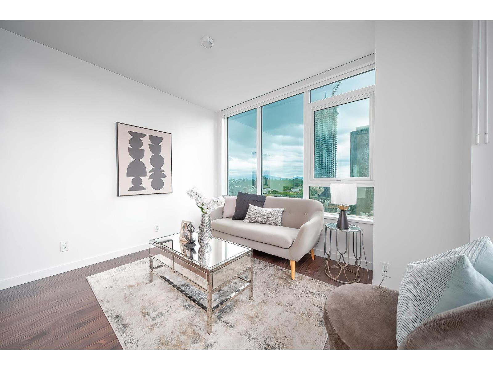 1308 10448 University Drive, Surrey, British Columbia  V3T 0S7 - Photo 4 - R3055874