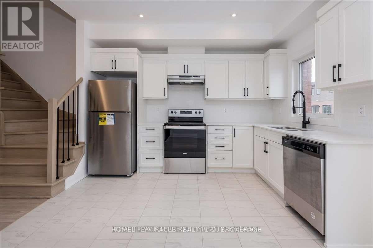 4 Haven Lane, Barrie, Ontario  L9J 0M4 - Photo 15 - S12556550