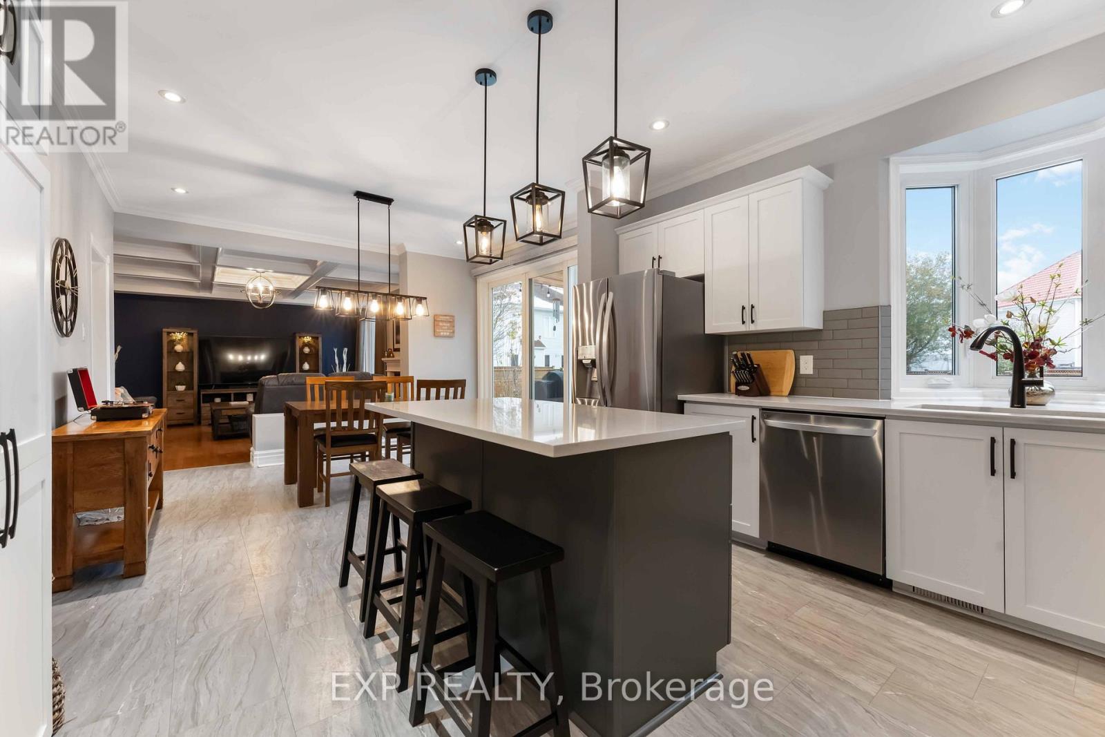 2095 Avebury Drive, Ottawa, Ontario  K4A 4G2 - Photo 10 - X12556658