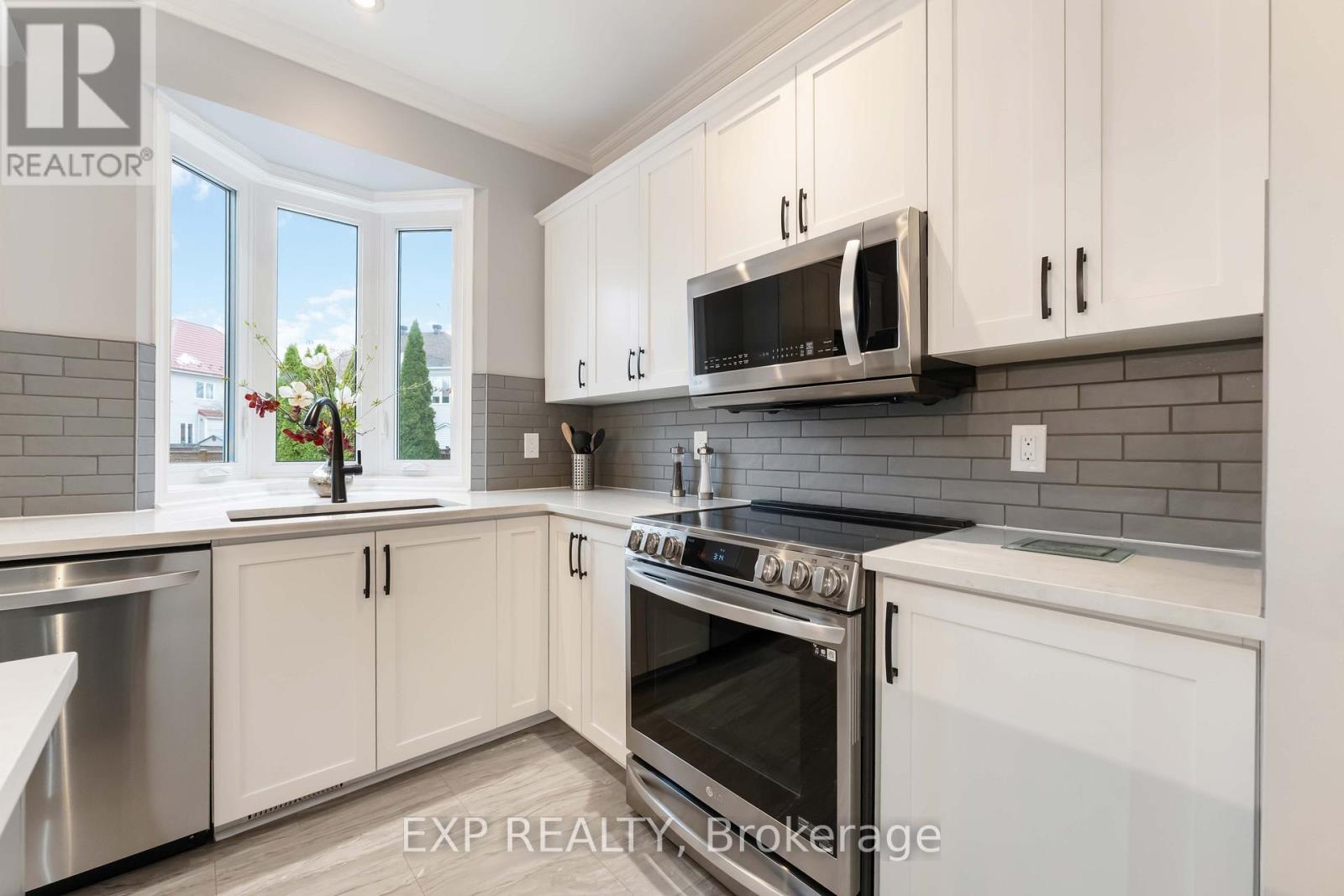 2095 Avebury Drive, Ottawa, Ontario  K4A 4G2 - Photo 11 - X12556658