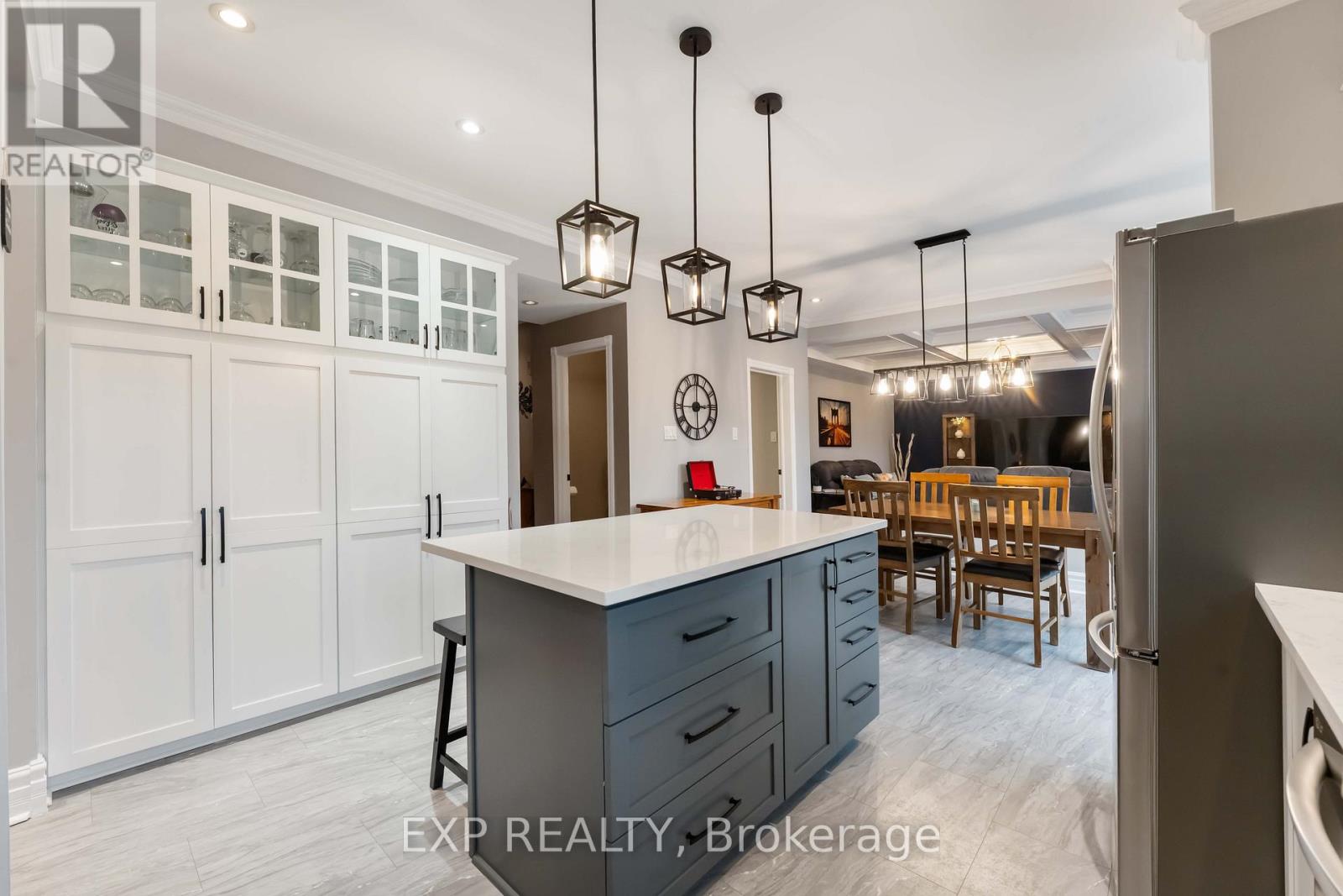 2095 Avebury Drive, Ottawa, Ontario  K4A 4G2 - Photo 12 - X12556658