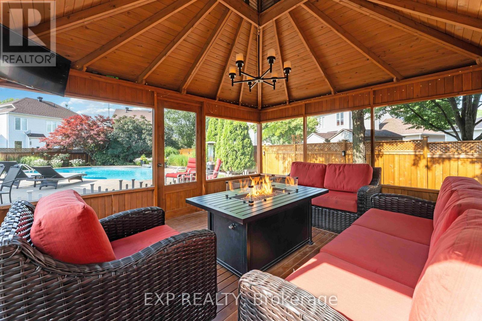 2095 Avebury Drive, Ottawa, Ontario  K4A 4G2 - Photo 43 - X12556658