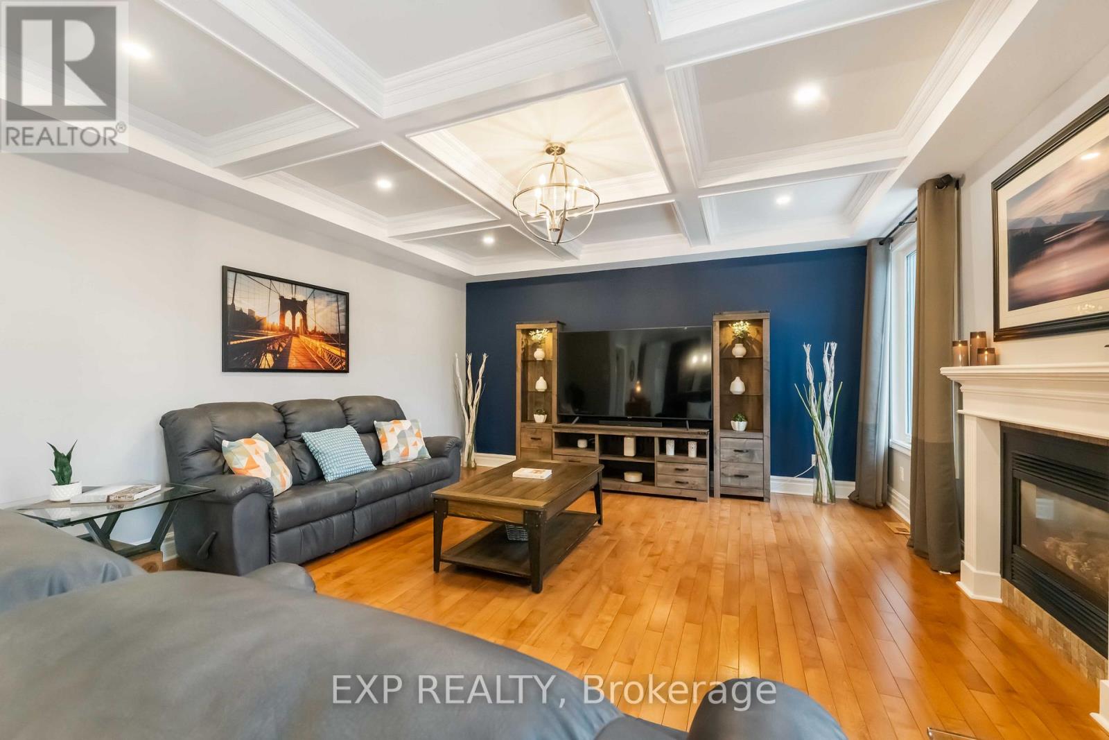 2095 Avebury Drive, Ottawa, Ontario  K4A 4G2 - Photo 8 - X12556658