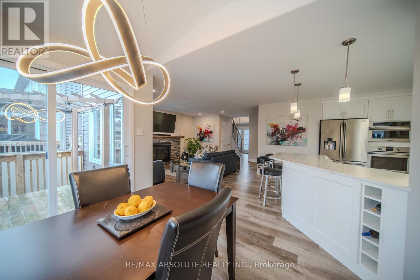 727 Azure Street N, Russell, Ontario  K4R 0E6 - Photo 11 - X12556678