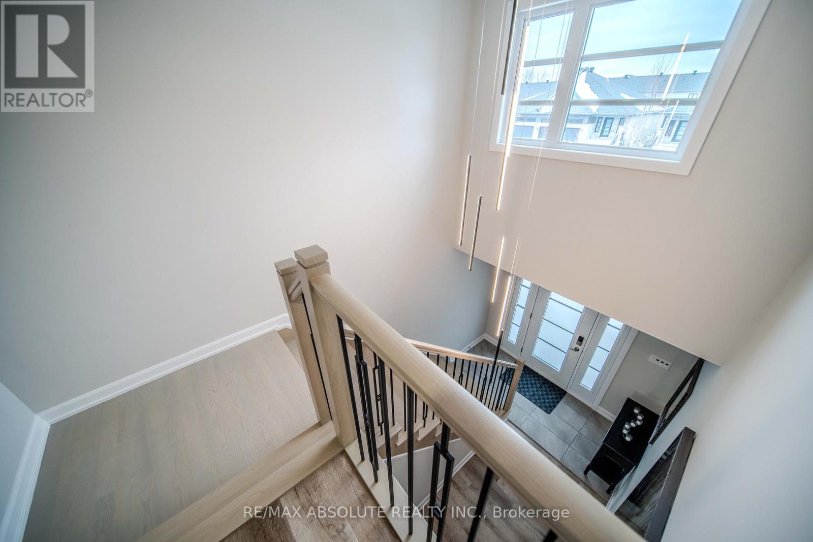 727 Azure Street N, Russell, Ontario  K4R 0E6 - Photo 19 - X12556678
