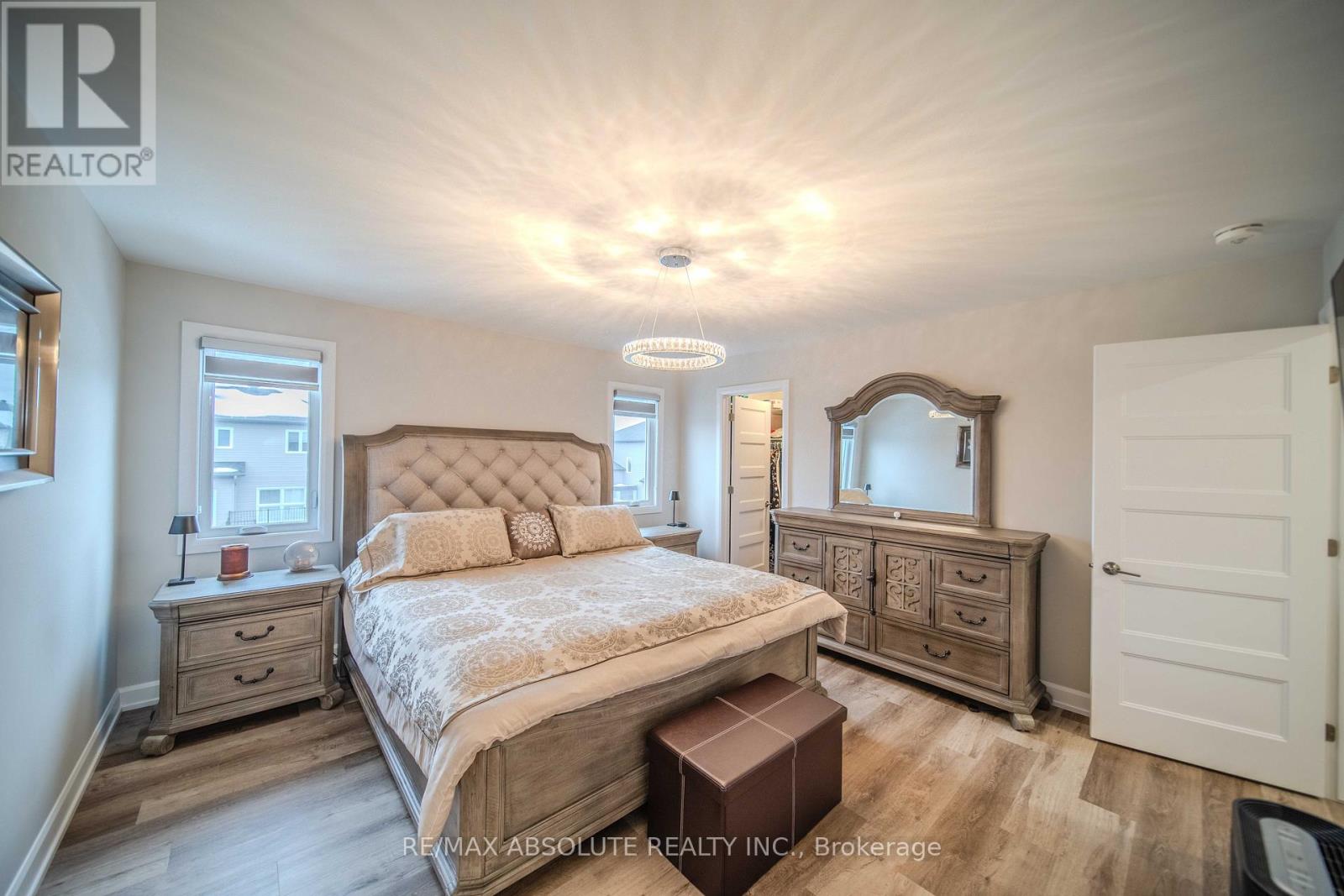 727 Azure Street N, Russell, Ontario  K4R 0E6 - Photo 22 - X12556678