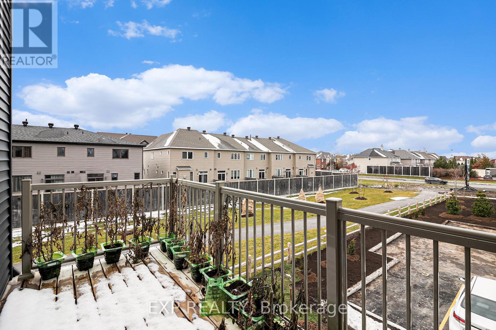 57 Dashing Private, Ottawa, Ontario  K4A 5S7 - Photo 12 - X12556690