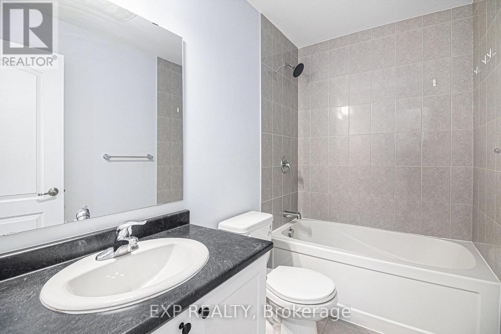 57 Dashing Private, Ottawa, Ontario  K4A 5S7 - Photo 7 - X12556690