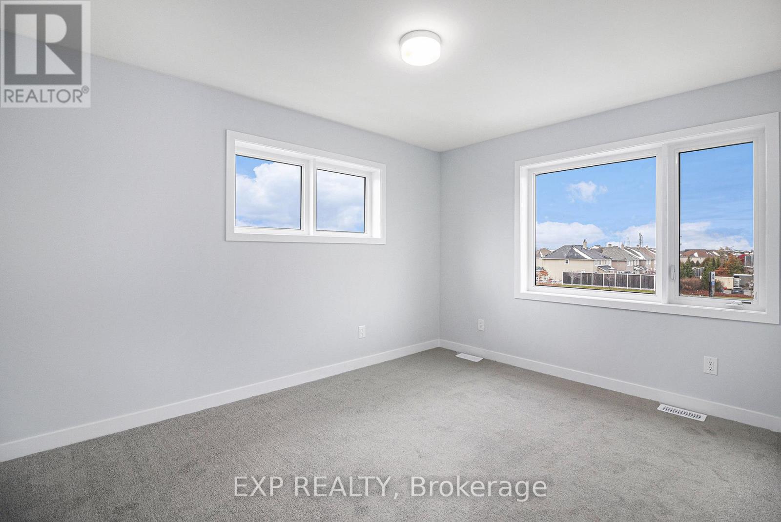 57 Dashing Private, Ottawa, Ontario  K4A 5S7 - Photo 9 - X12556690