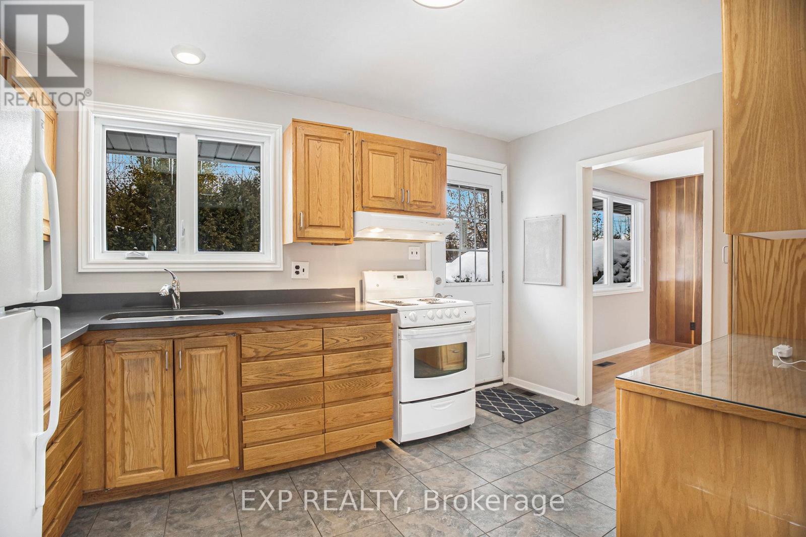 2997 Linton Road, Ottawa, Ontario  K1V 8H1 - Photo 12 - X12556724