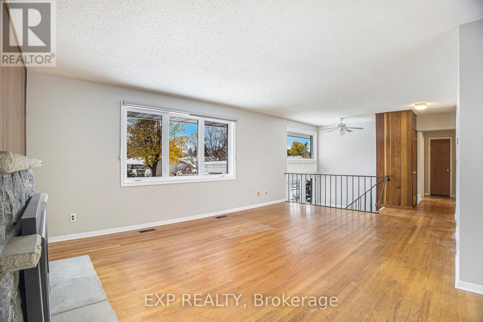 2997 Linton Road, Ottawa, Ontario  K1V 8H1 - Photo 4 - X12556724