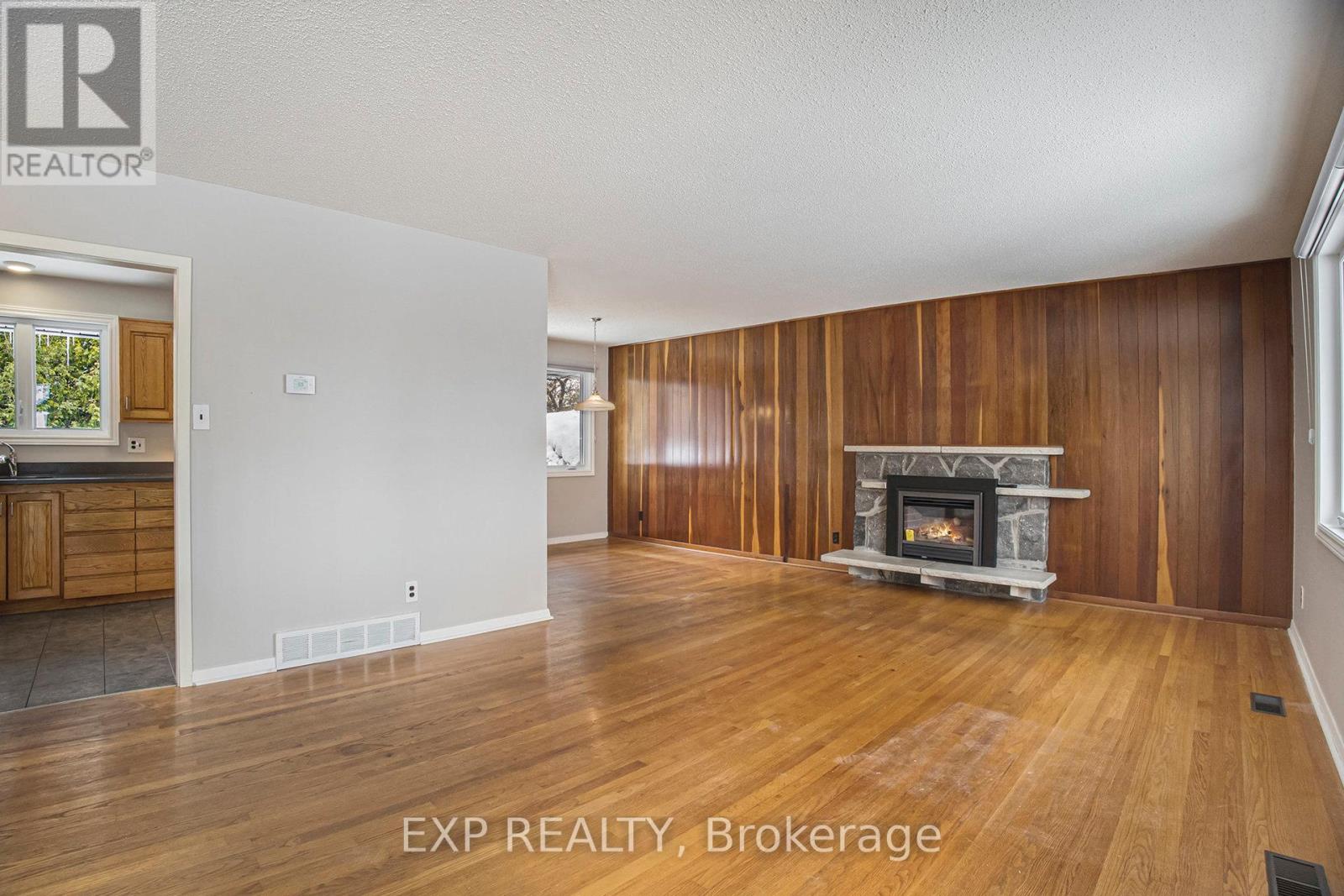 2997 Linton Road, Ottawa, Ontario  K1V 8H1 - Photo 6 - X12556724
