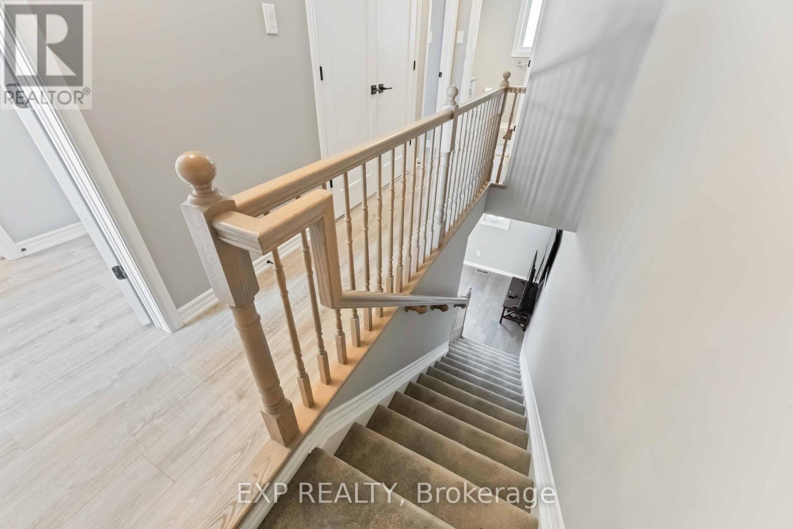 829 Mikinak Road, Ottawa, Ontario  K1K 4Z9 - Photo 33 - X12556726