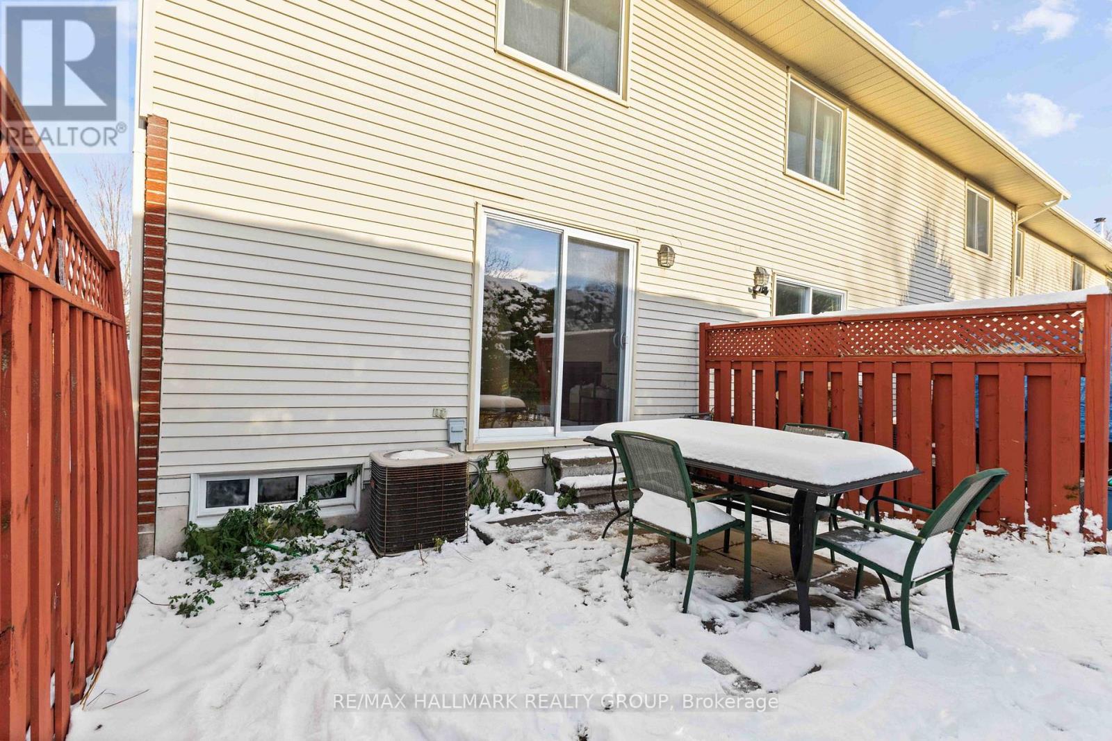 11 - 1160 Shillington Avenue, Ottawa, Ontario  K1Z 7Z4 - Photo 29 - X12556742