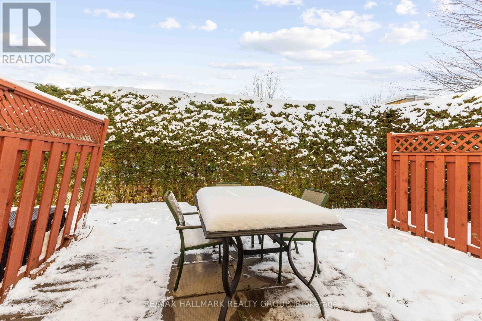 11 - 1160 Shillington Avenue, Ottawa, Ontario  K1Z 7Z4 - Photo 31 - X12556742