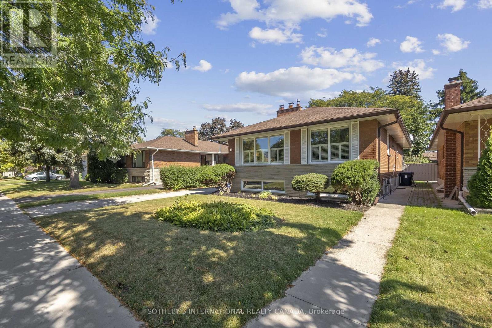 LOWER - 14 LAURELWOOD CRESCENT, Toronto, Ontario