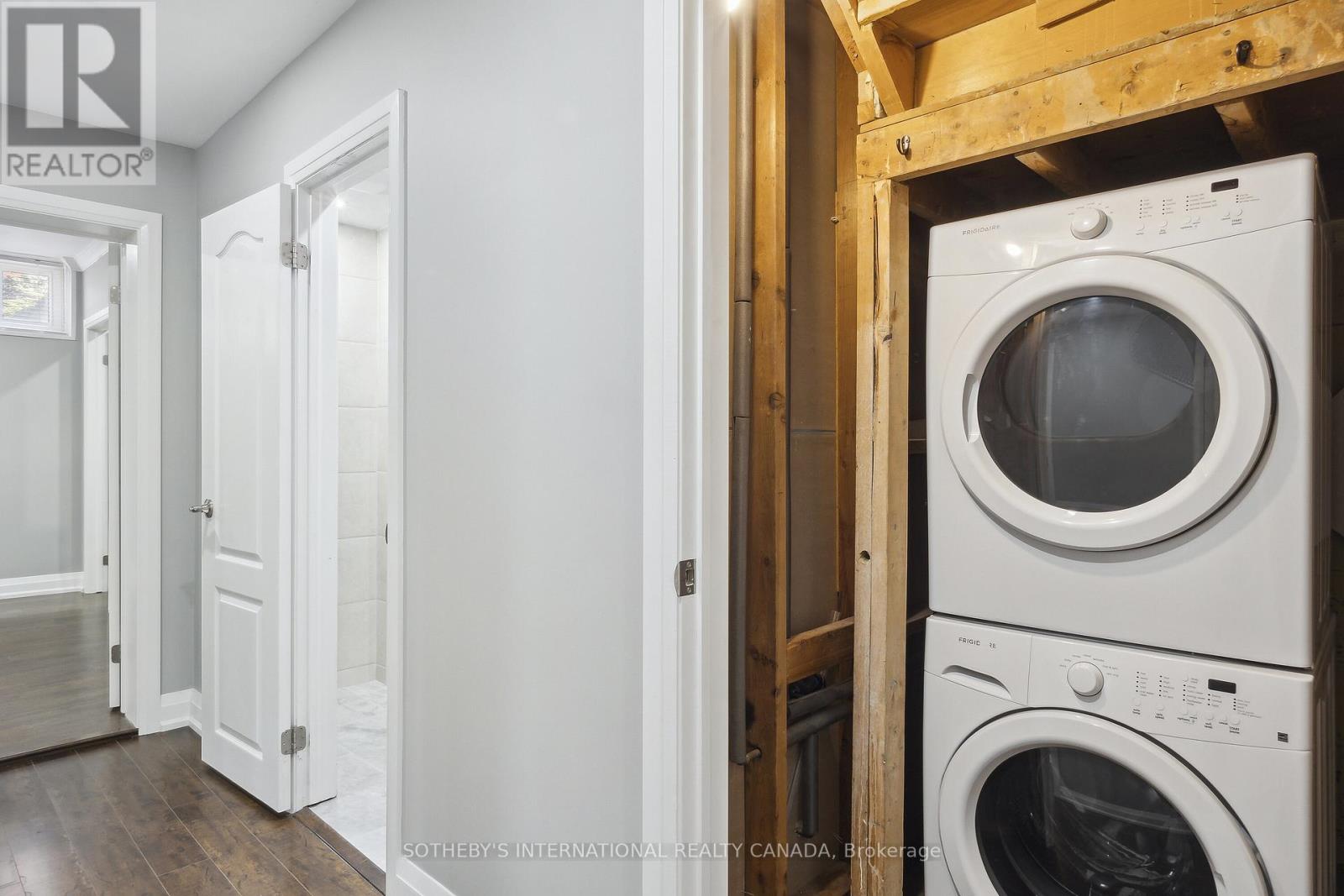 Lower - 14 Laurelwood Crescent, Toronto, Ontario  M9P 1L5 - Photo 14 - W12556520