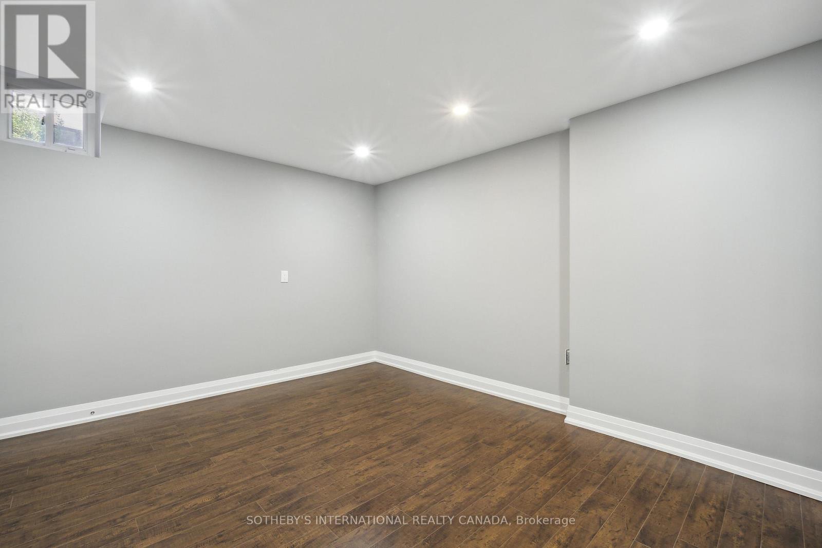 Lower - 14 Laurelwood Crescent, Toronto, Ontario  M9P 1L5 - Photo 21 - W12556520