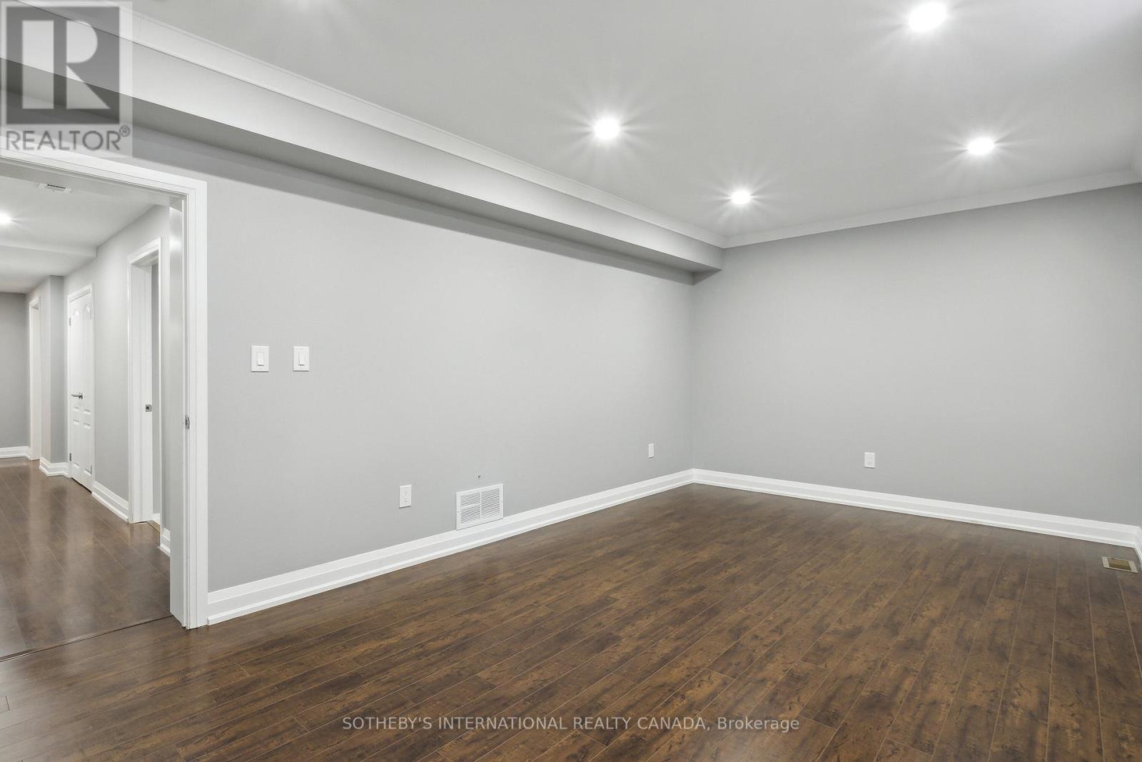 Lower - 14 Laurelwood Crescent, Toronto, Ontario  M9P 1L5 - Photo 24 - W12556520