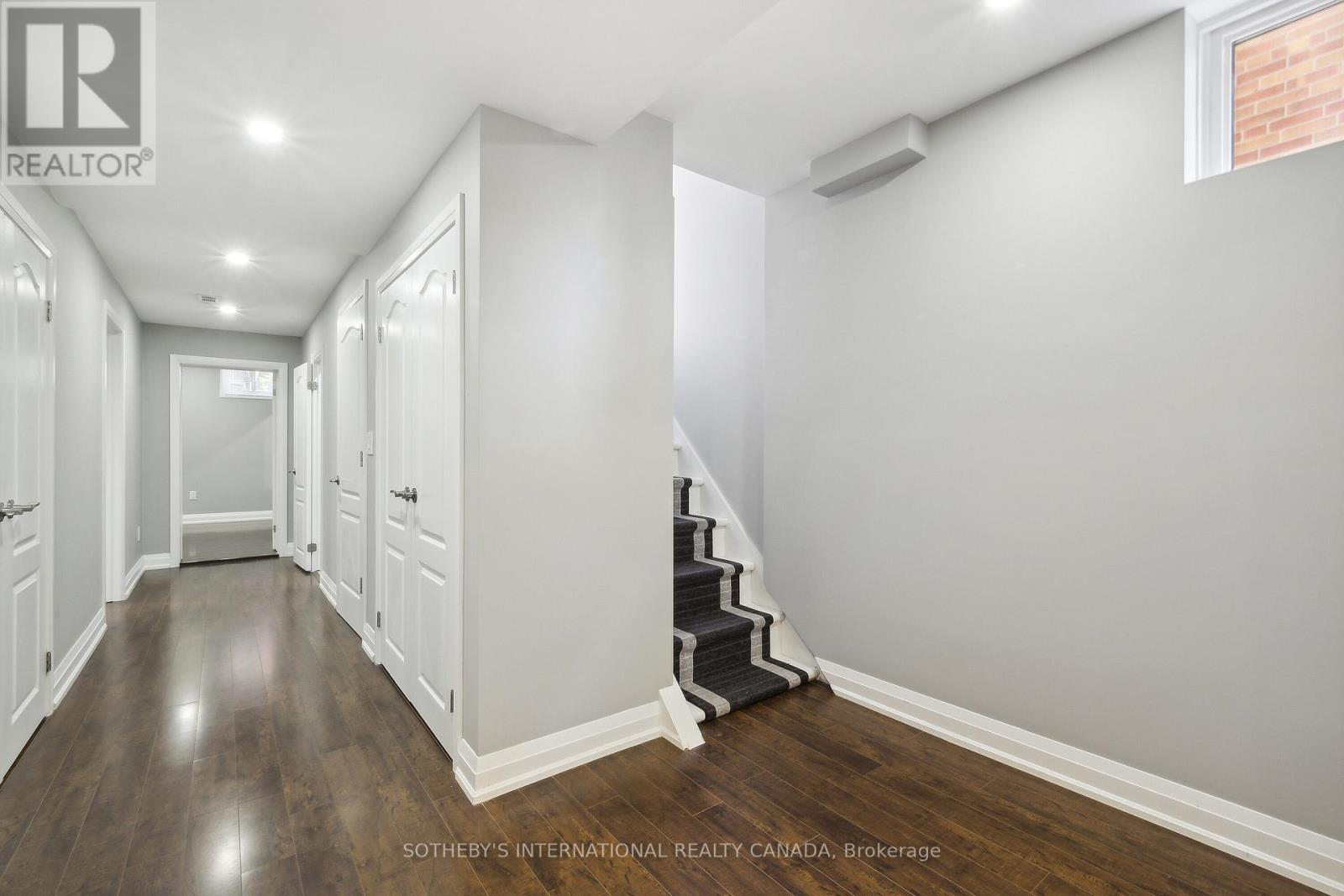 Lower - 14 Laurelwood Crescent, Toronto, Ontario  M9P 1L5 - Photo 3 - W12556520