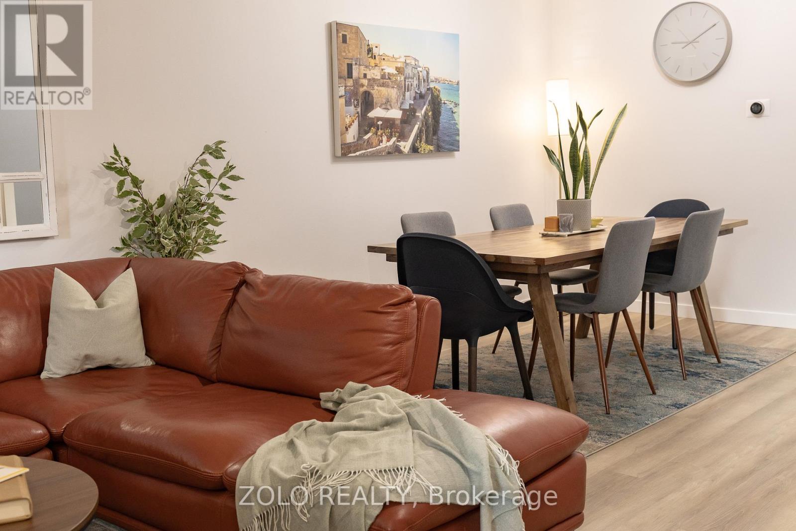 45 - 2272 Mowat Avenue, Oakville, Ontario  L6H 5L8 - Photo 3 - W12556560