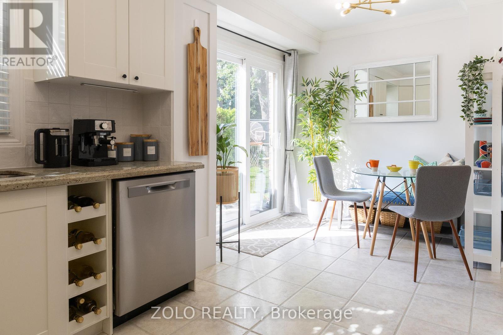 45 - 2272 Mowat Avenue, Oakville, Ontario  L6H 5L8 - Photo 8 - W12556560