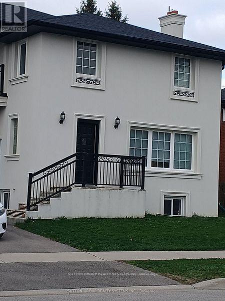 1236 OGDEN AVENUE, Mississauga, Ontario