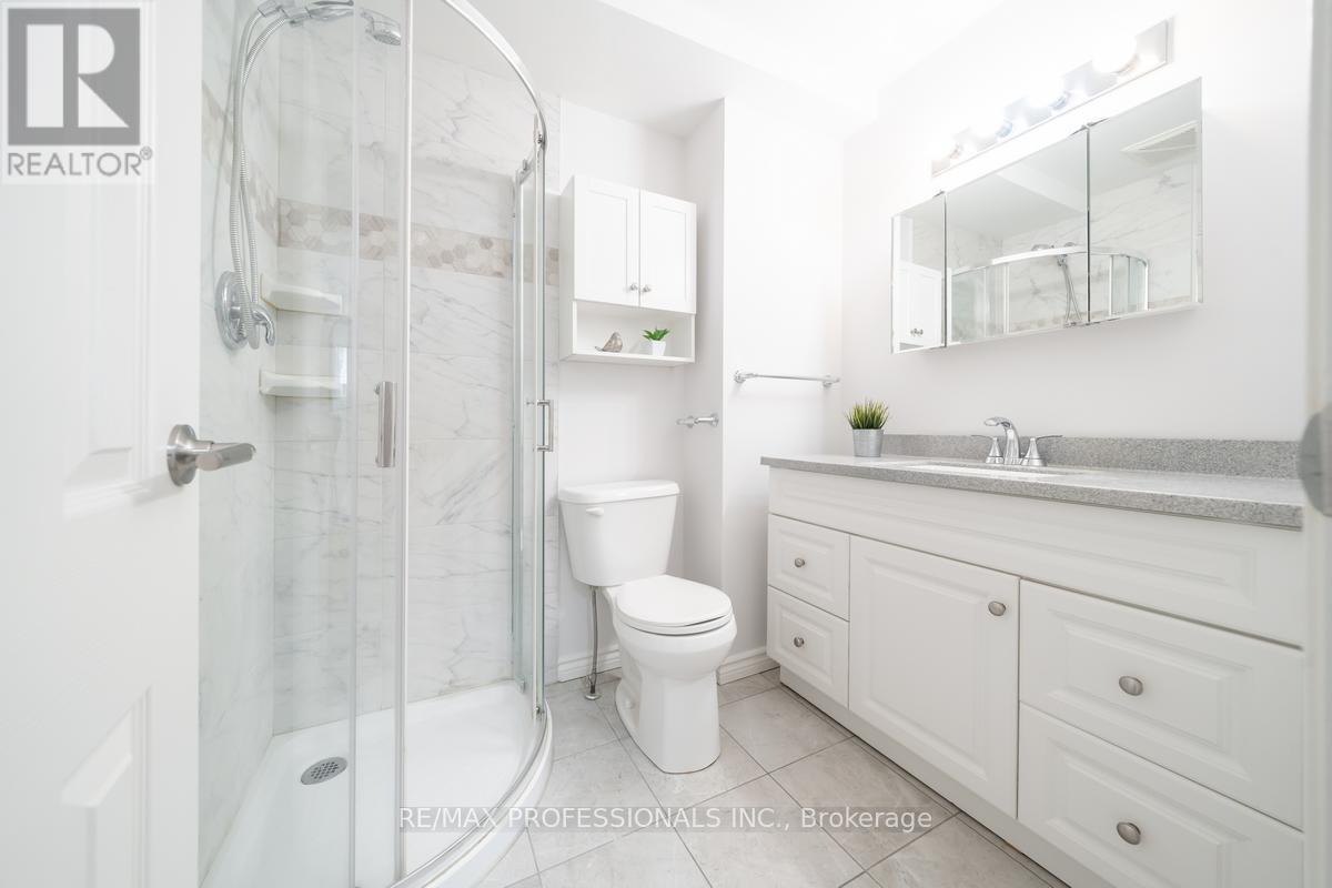 1275 Pallatine Drive, Oakville, Ontario  L6H 1Z1 - Photo 23 - W12556576