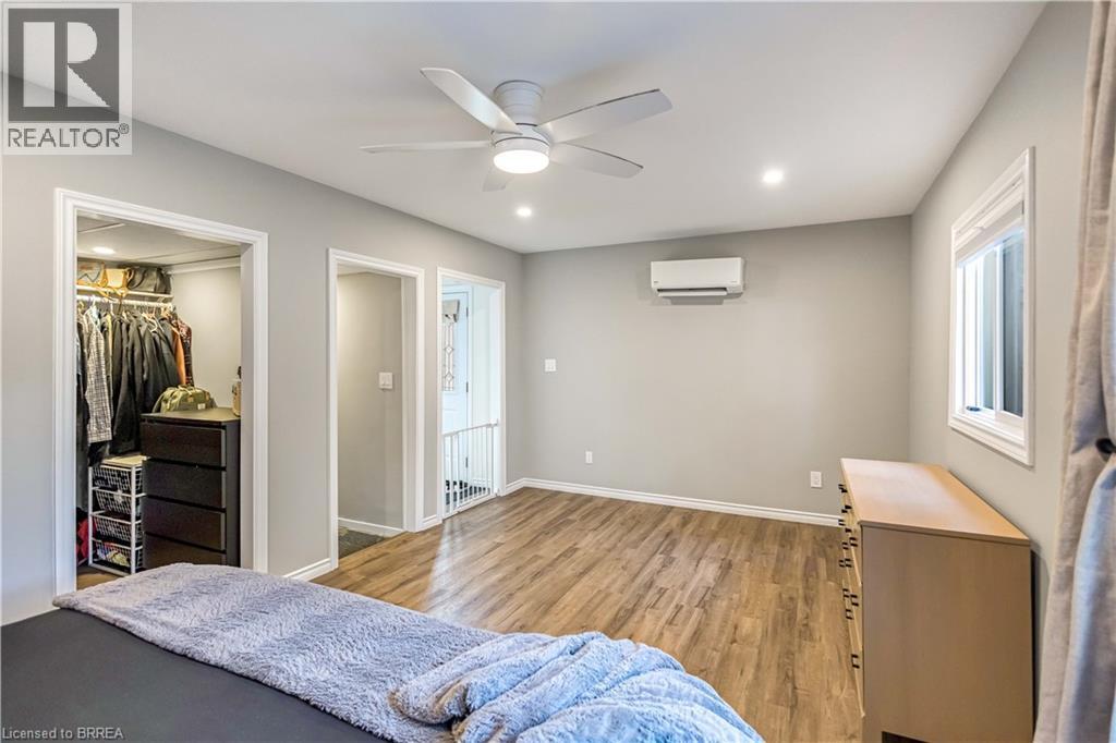 37 Morton Avenue, Brantford, Ontario  N3R 2N6 - Photo 5 - 40786239