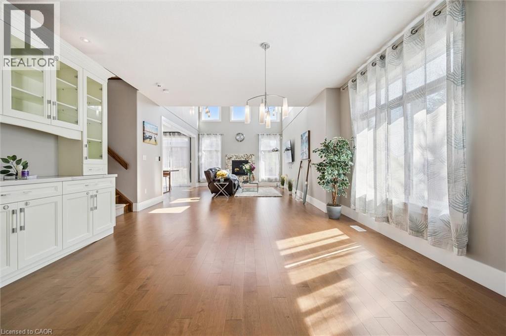 302 Grey Silo Road, Waterloo, Ontario  N2K 0C9 - Photo 8 - 40771312