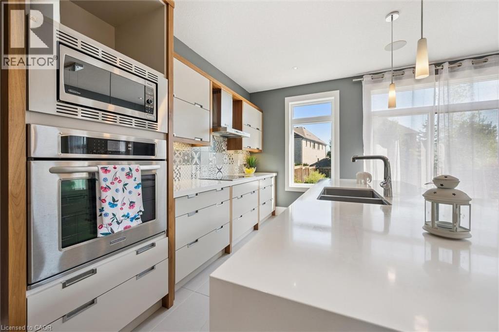 302 Grey Silo Road, Waterloo, Ontario  N2K 0C9 - Photo 19 - 40771312