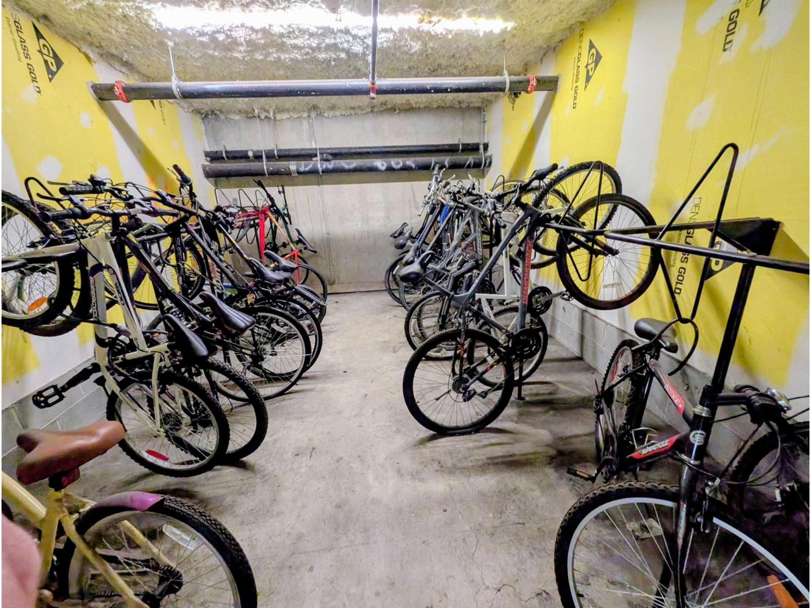 304 14960 102a Avenue, Surrey, British Columbia  V3R 6A3 - Photo 40 - R3064126