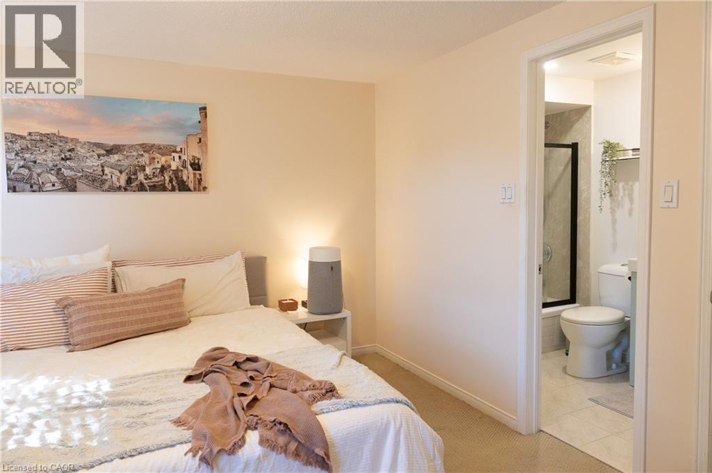 2272 Mowat Avenue Unit# 45, Oakville, Ontario  L6H 5L8 - Photo 18 - 40774126