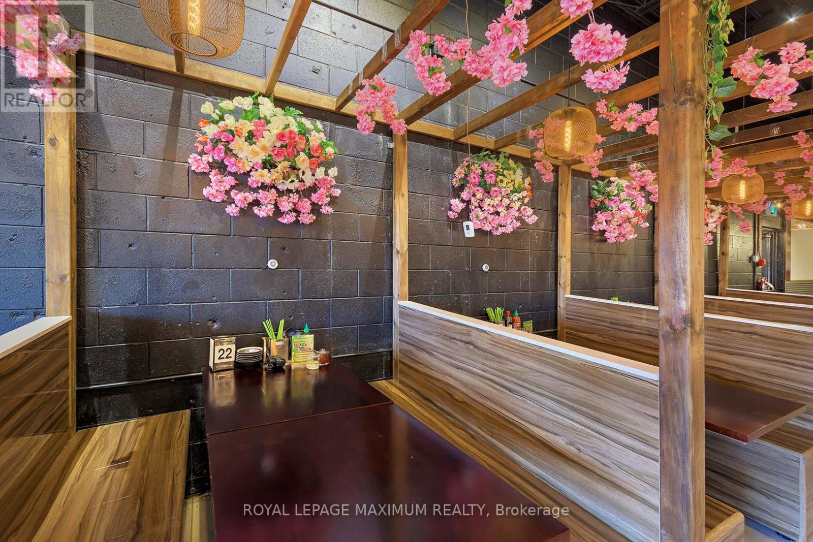 165 Hartzel Road, St. Catharines, Ontario L2P 1N6 - Photo 18 - X12556566